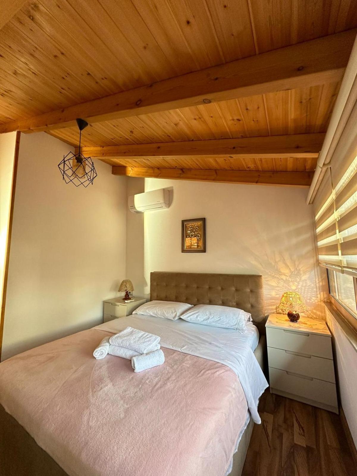 Alimeti Guesthouse Berat Esterno foto