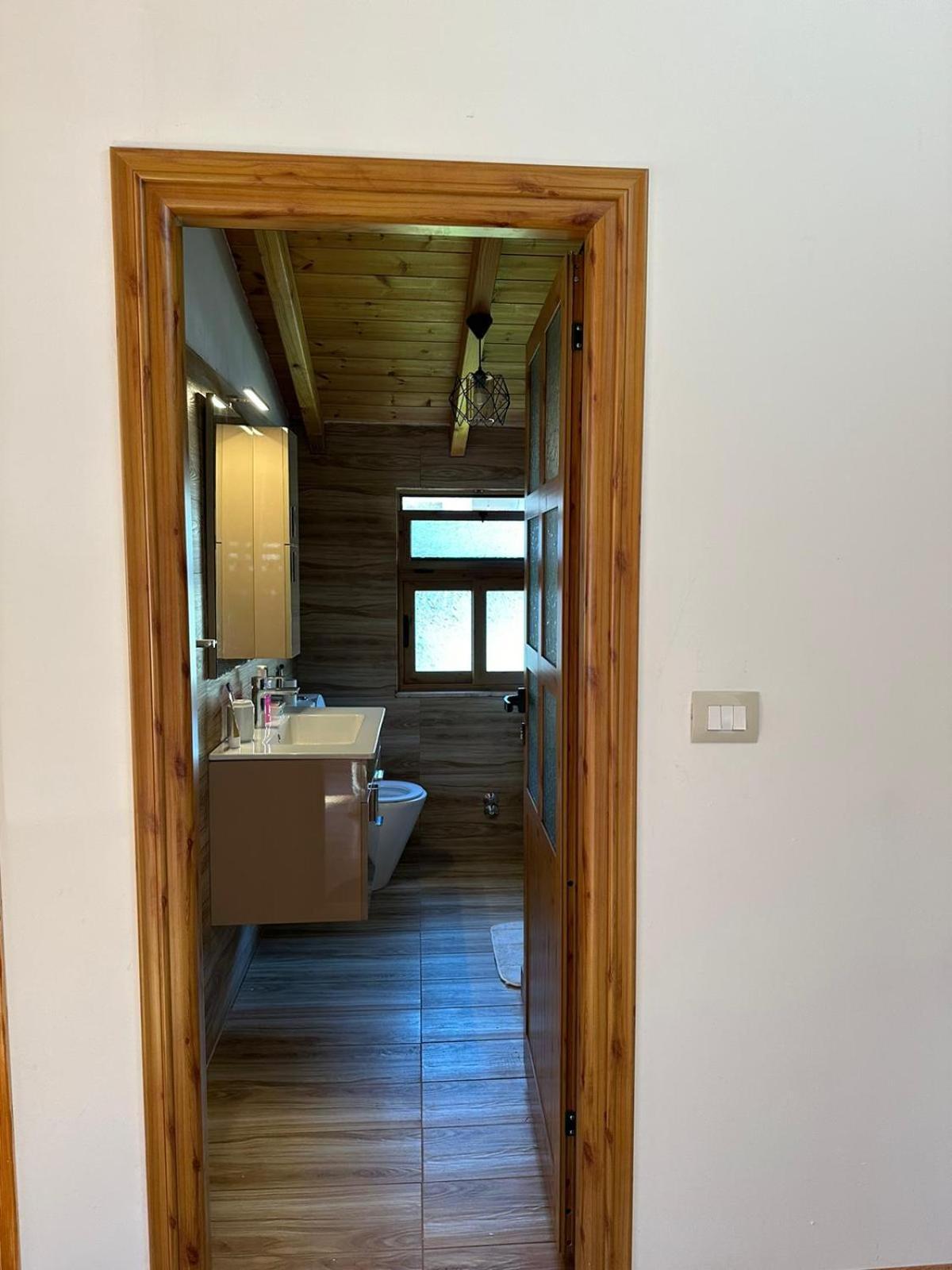Alimeti Guesthouse Berat Esterno foto