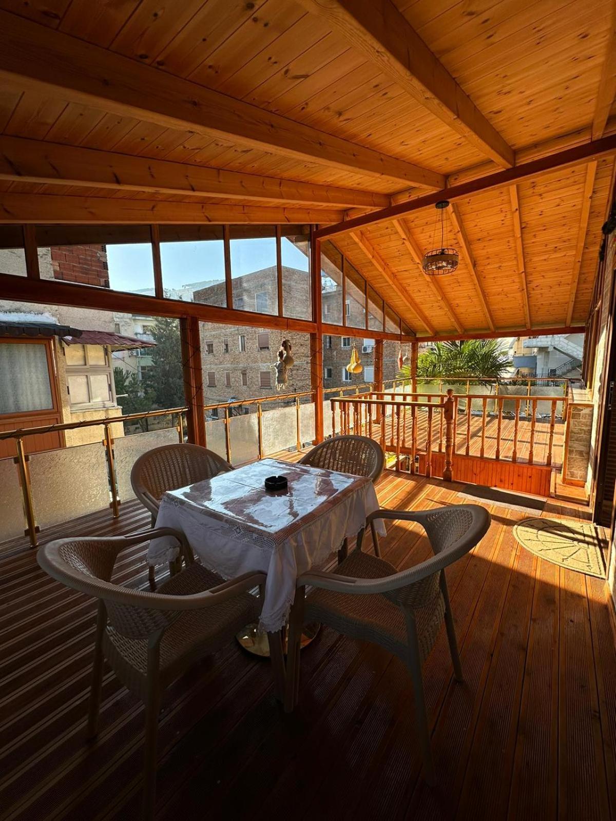Alimeti Guesthouse Berat Esterno foto