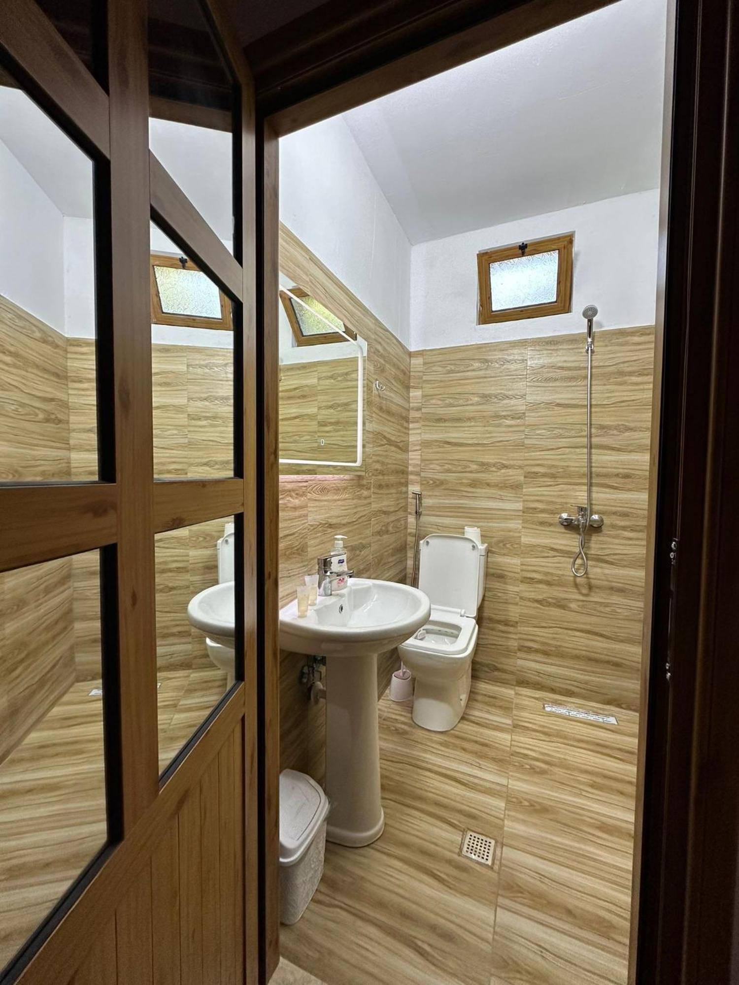 Alimeti Guesthouse Berat Esterno foto
